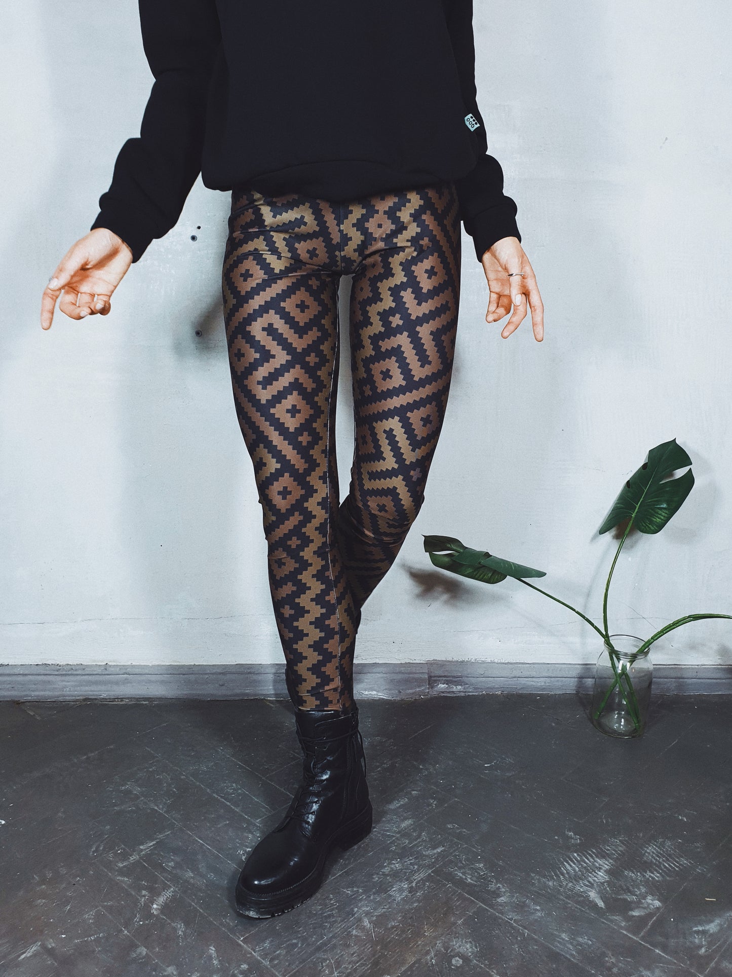 Latvian gold leggings