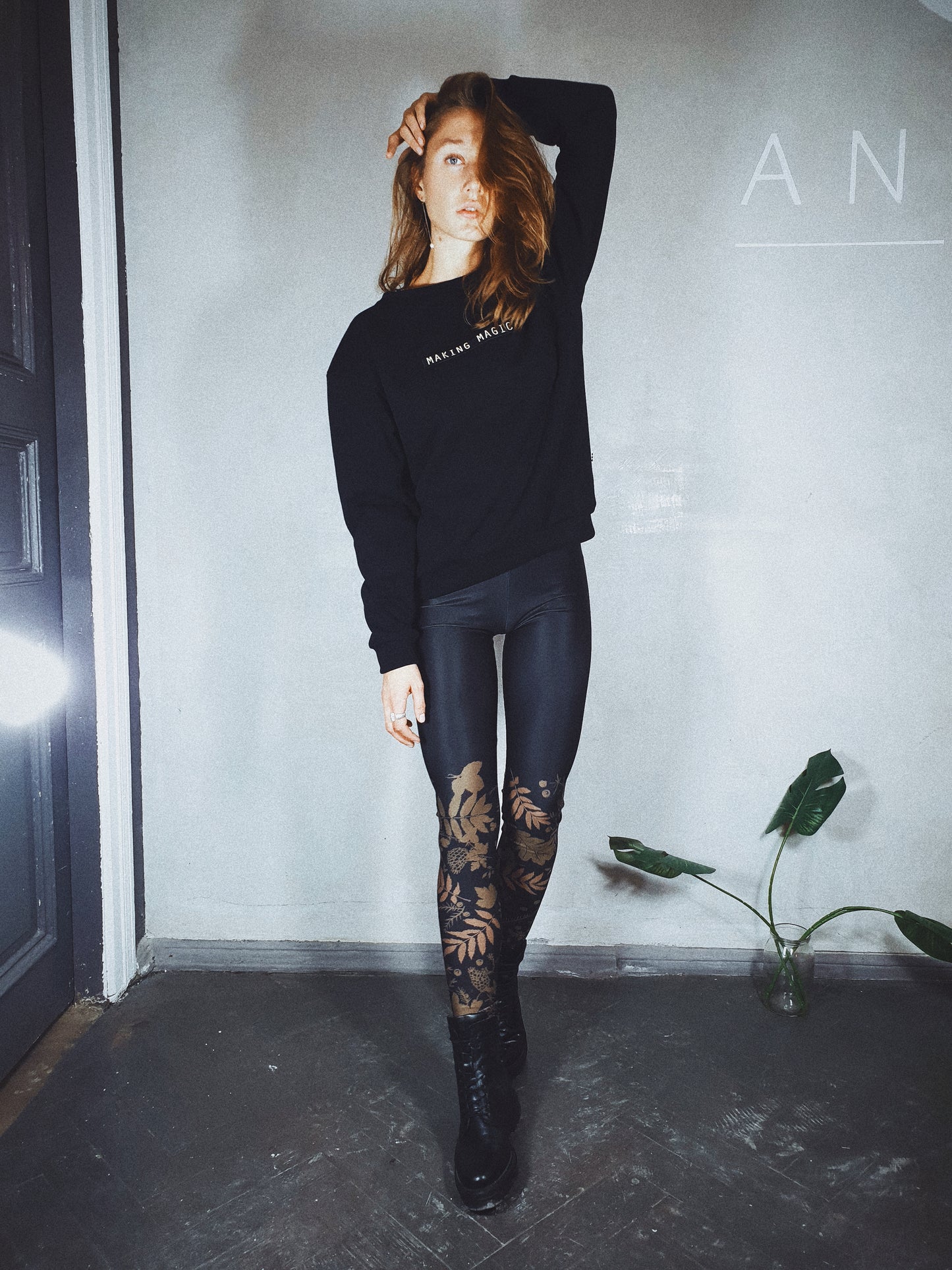 Walk of gold Leggings