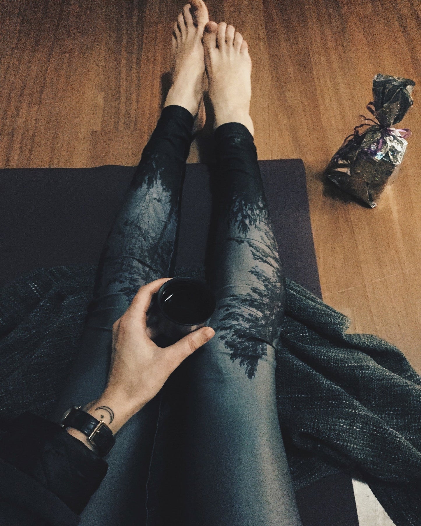 Pine Dark Leggings